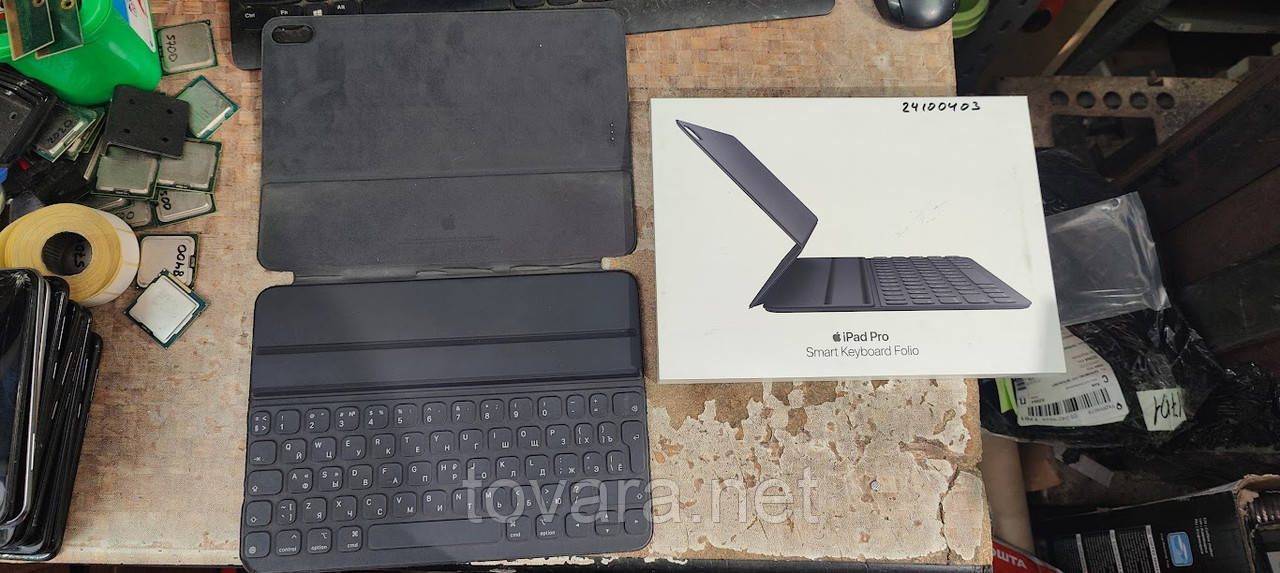 Клавіатура Apple Smart Keyboard Folio для iPad Pro 11" MU8G2RS/A No 24100403