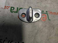 3b0837033k петля - проушина замка двери vw golf 4 VW Bora 1998-2005 3b0837033K Vag Б/У