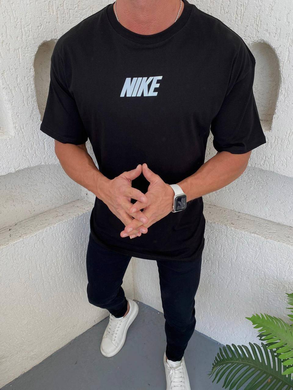 Чоловіча футболка Nike M1889 чорна