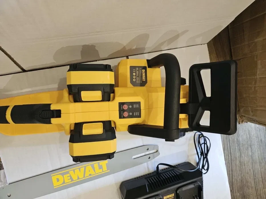 Мощная аккумуляторная мини-пила DeWalt DCM575N (36V 6Ah) Электропила цепная бытовая аккумуляторная - фото 9 - id-p2193987554