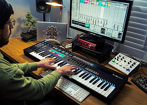 MIDI-клавіатура Novation 61 SL MkIII, фото 5