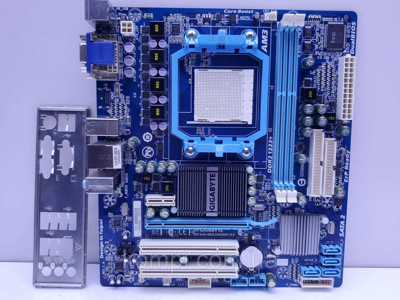 Материнська плата sAM3 Gigabyte GA-MA74GMT-S2 (Soket AM3,DDR3,б/у)