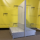 Двохсторонній світло сірий острівний стелаж з корзинами та перфорованими задніми стінками WIKO б/у, 1500х1000, фото 5