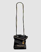 Женская сумка Chanel Black Quilted Calfskin Mini 22 Bag Gold Hardware (чёрная) актуальная сумочка KIS99371