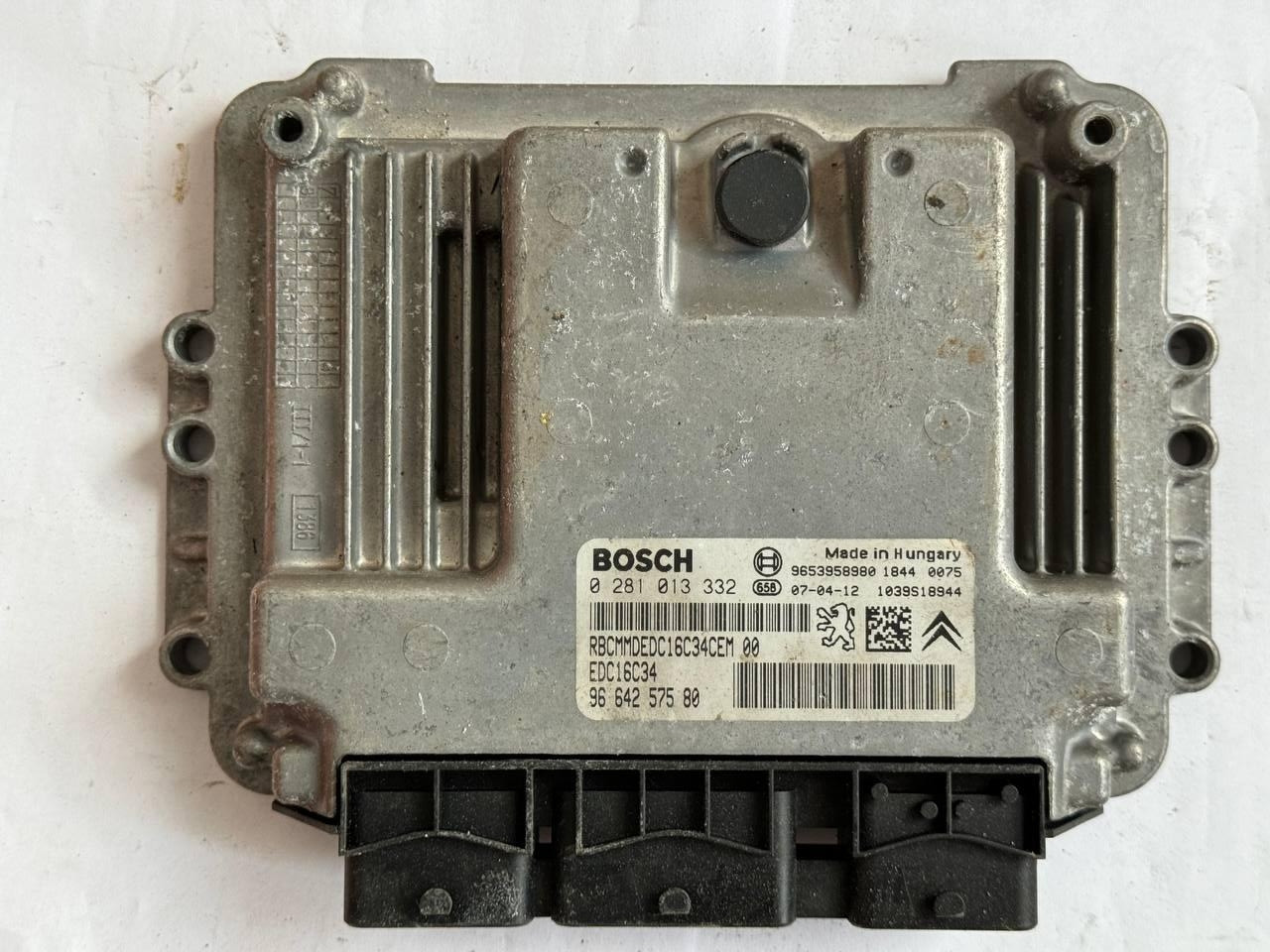 Електронний блок керування Citroen/Peugeot Bosch 0281013332 / 96 642 575 80 / 9664257580