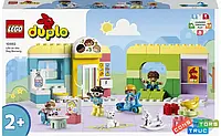 Конструктор LEGO DUPLO Town Будни в детском саду