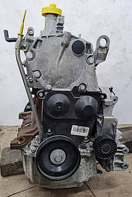 K7M 800 Двигун