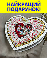 Солодкий набір подарунковий з цукерками бокс у формі серця кіндер для дружини, мами, дитини BoxSS-109