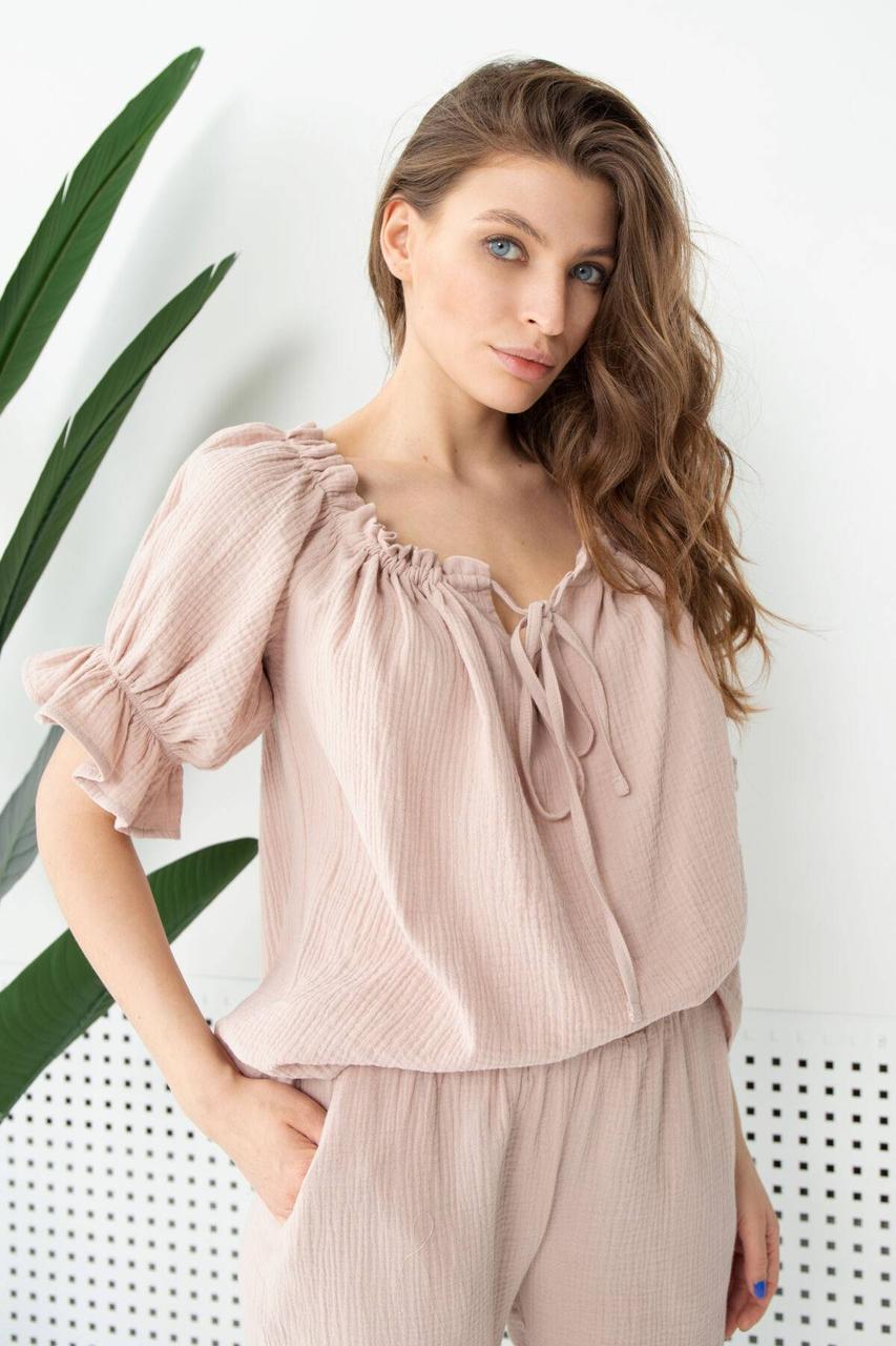 Жіноча блуза з муслінової тканини  44-50 розміри