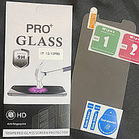 Защитное стекло Glass Pro для iPhone 13/13 Pro прочностью 9Н