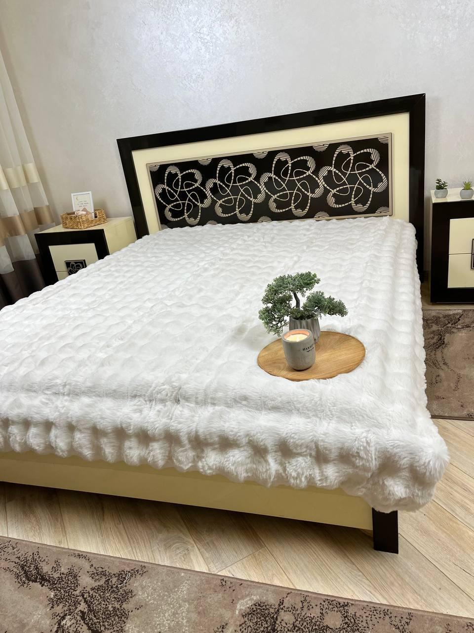 Плед покривало велюр Кролик молочний 200*230