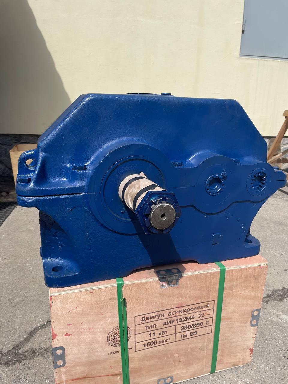 Редуктор циліндричний двоступеневий 1Ц2У-160 передавальне число 8 16 20, фото 1