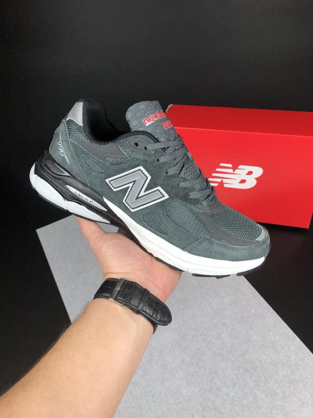 Кросівки New Balance 990