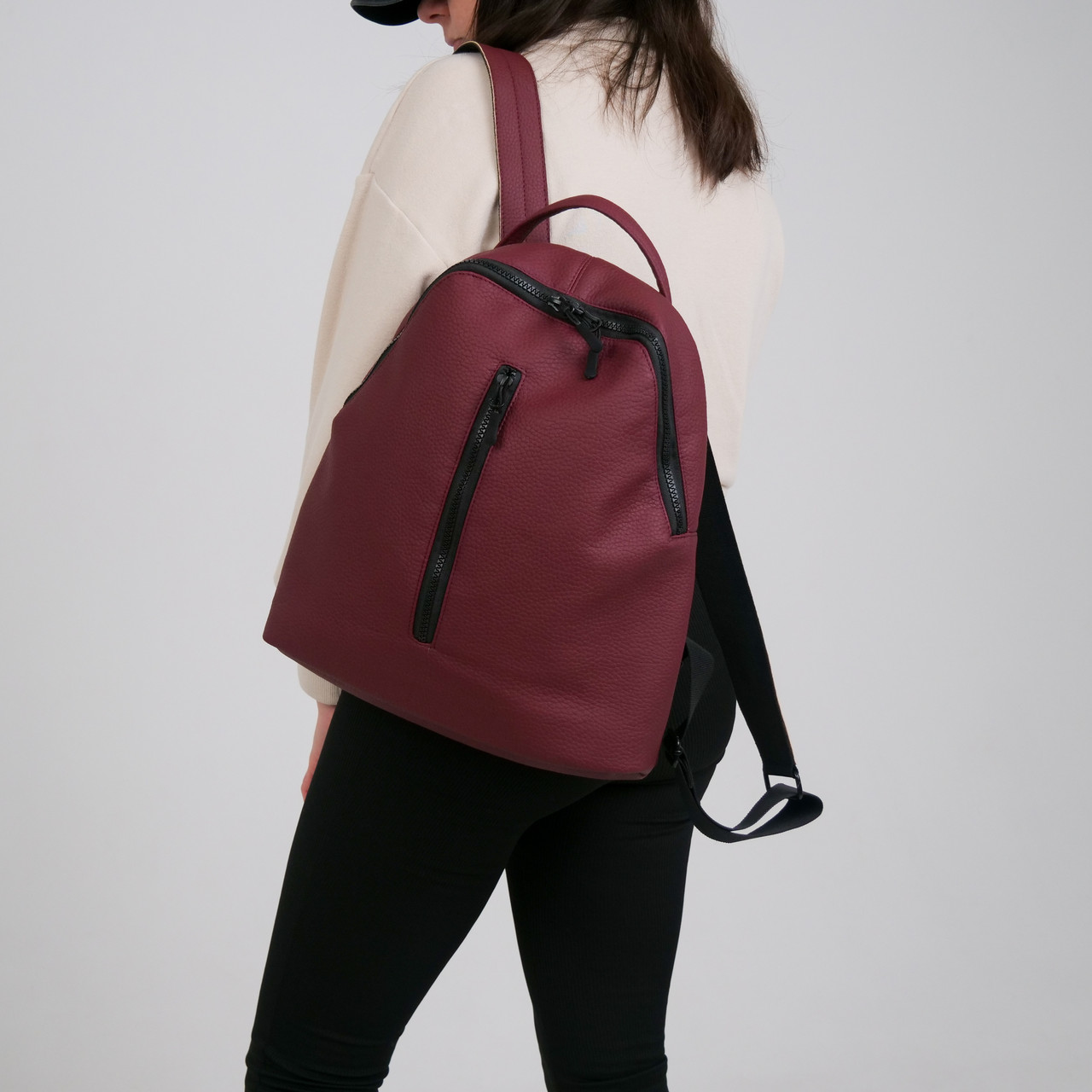Компактний жіночий рюкзак Like в екошкірі, бордовий колір