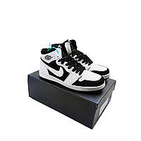 Кросівки Nike Air Jordan 1 Retro білі з чорним Im_1050