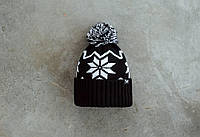 Шапка для женщин на зиму Staff white & black pattern pompon Denwer P Шапка для жінок на зиму Staff white &