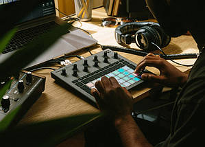 Грувбокс Novation Circuit Rhythm, фото 4
