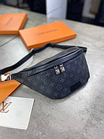 Поясная сумка серая Louis Vuitton Discovery из канвы Monogram Eclipse c595