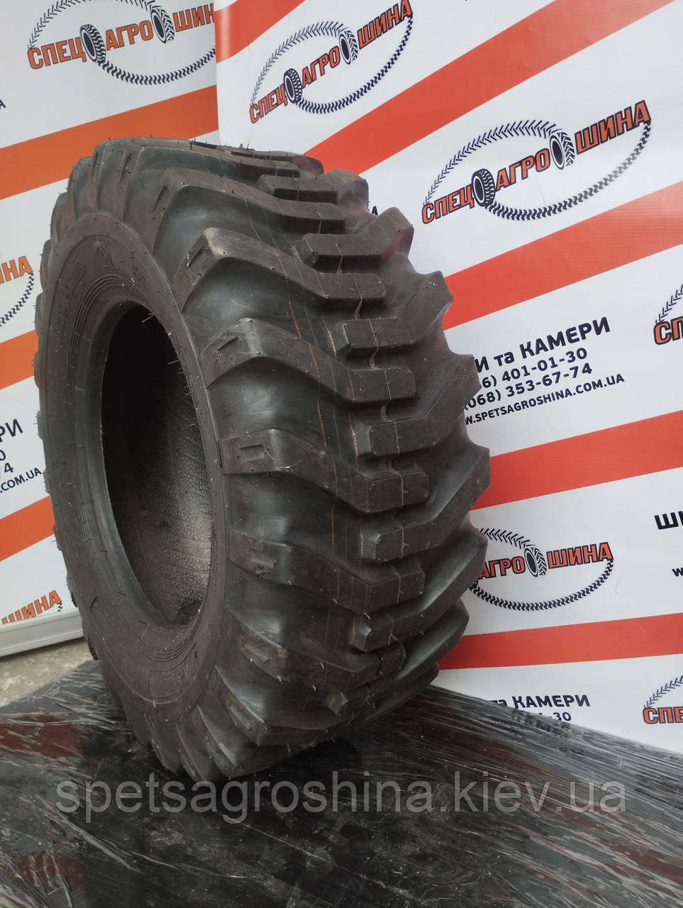 Шина 12-16.5 10PR BKT SKID POWER 141A2/125A8 TL
