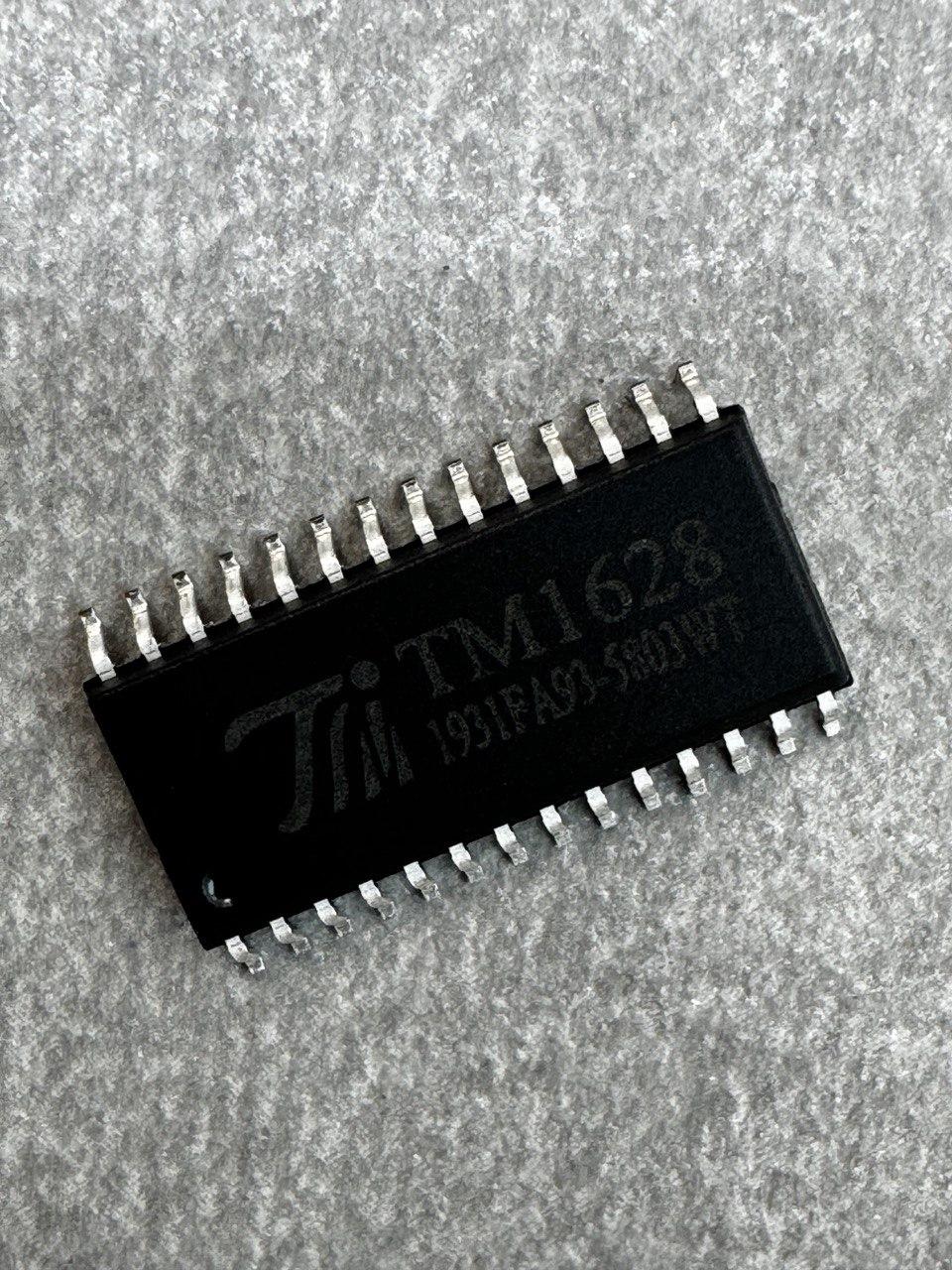Мікросхема TM1628 (SO28), фото 1