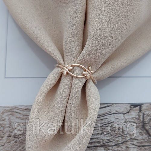 Каблучка золота з двома метеликами без каменів