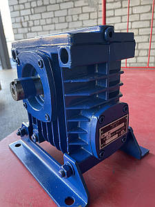 Редуктор черв'ячний одноступінчатий 2Ч-40-8