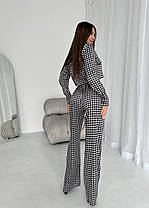 Шовковий жіночий костюм в піжамному стилі сорочка на ґудзиках та вільні брюки Ds5600, фото 4