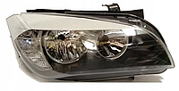 Фара передняя BMW X1 (E84) 09-12 передн. прав. (эл) (без корректора) (без ламп) (H7/H7/PY21W/W5W),