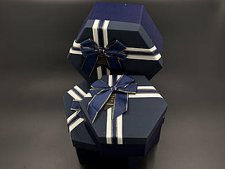 Коробка подарункова шестикутна з бантиком. 3шт/комплект. Колір синій. 19х10см