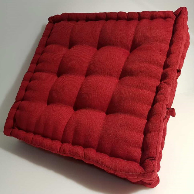 Подушки для сидения на полу. Товары и услуги компании "Ателье "OSHMANIN""