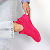Яскраві текстильні неонові рожеві літні кросівки, фото 8