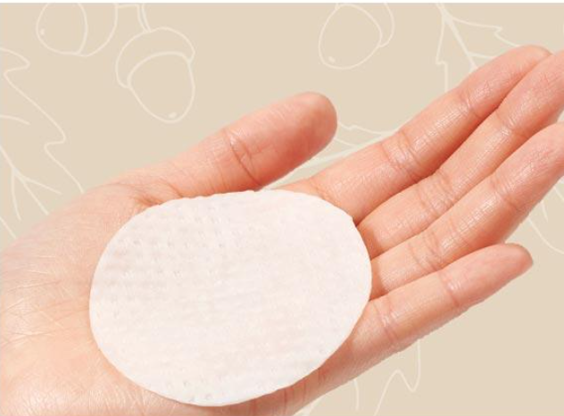 Диски для лица с пептидами и экстрактом желудя SKINFOOD Acorn Pore Peptide Pad