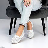 Білі шкіряні жіночі мокасини натуральна шкіра флотар із фігурною перфорацією взуття жіноче, фото 7