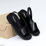 Стильні чорні жіночі шкіряні босоніжки натуральна шкіра низький хід взуття жіноче, фото 4
