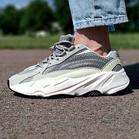 Женские кроссовки Adidas Yeezy 700 v2 Static, серый, Вьетнам 37