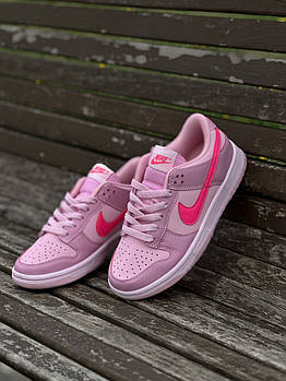 Nike Dunk Low GS Triple Pink