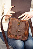 Коричнева шкіряна сумка через плече з металом прямокутна з орнаментом тисненням Етно, фото 6