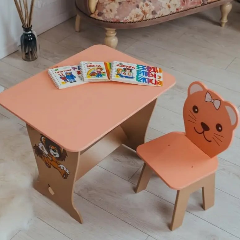 Дитячий стіл-парта і стільчик рожевий фігурний!  Для гри, навчання, малювання.