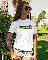 Женская футболка Mishe Принтованная 54 Белый (200210) CS, код: 7951988