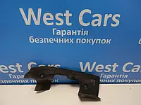 Накладка петлі кришки багажника задня ліва Mercedes-Benz E-Class з 2002 по2004