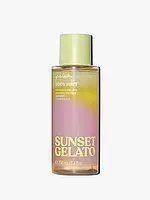 Парфюмированный спрей-мист Victoria's Secret Pink Body Mist Fragrance Malibu Daze аромат Sunset Gelat, 250 мл