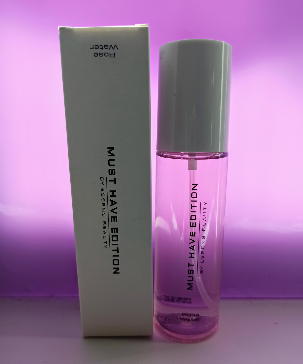 Рожева вода з пелюстками дамаської троянди, екстрактом ромашки та огірка очищає, тонізує та зволожує обличчя., фото 1