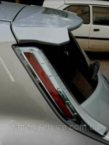 Верхній спойлер рефлений на кришку багажнику Nismo для Nissan Leaf, фото 1