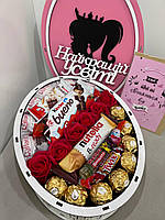 Солодка деревʼяна коробка у вигляді Принцеси/Барбі з цукерками для мами, дівчини, подруги, дітям