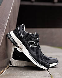 Кросівки чоловічі New Balance 1906R Black White 42