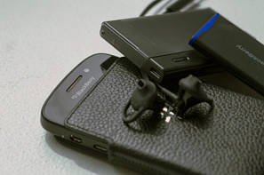 Аксесуари та комплектуючі blackberry