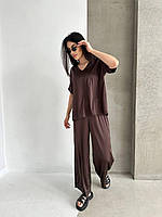 Шоколадный летний комплект-двойка из шелка Armani: блуза с V-образным вырезом и прямые штаны