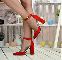 Туфли замшевые на устойчивом каблуке женские с ремешком красные