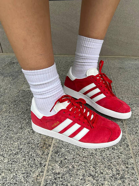 Adidas Gazelle red 00185