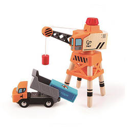 Набір для іграшкової залізниці Hape Підіймальний кран і вантажівка (E3715)